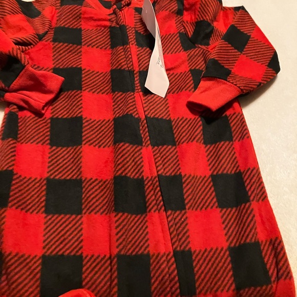 NWT Buffalo plaid footie pajamas - Picture 2 of 4